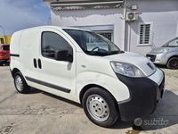 Usata Peugeot Bipper Comfort 75 CV (55 kW) 2013 Bianco Monovolume