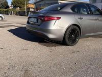 Usata Alfa Romeo Giulia Sprint 160 CV (117 kW) 2020 Grigio Berlina