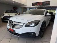 Usata Opel Insignia Country Tourer 163 CV (119 kW) 2014 Bianco Station wagon