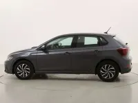 Begagnad VW Polo Life 95 HK (69 kW) 2022 Grå Halvkombi