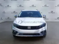Usata Fiat Tipo Cross Plus 101 CV (74 kW) 2021 Bianco Berlina