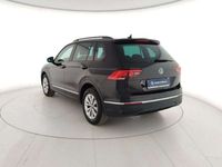 Usata VW Tiguan Life 122 CV (89 kW) 2021 Nero SUV