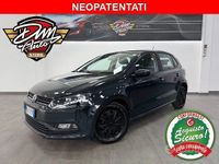 Usata VW Polo Trendline 75 CV (55 kW) 2015 Grigio scuro Berlina