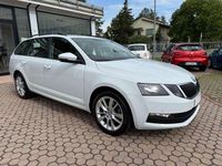Usata Skoda Octavia Ambition 150 CV (110 kW) 2020 Bianco Station wagon