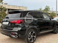 Usata MG HS Luxury 162 CV (119 kW) 2023 Nero SUV