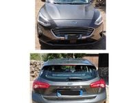 Usata Ford Focus 120 CV (88 kW) 2019 Grigio Berlina