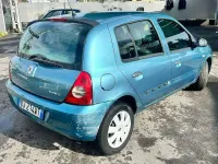 Usata Renault Clio II 58 CV (42 kW) 2007 Verde Berlina
