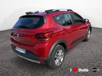 Usata Dacia Sandero Comfort 101 CV (74 kW) 2022 Rosso Utilitaria