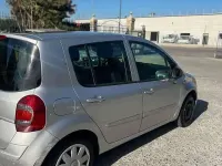 Usata Renault Modus Dynamique 75 CV (55 kW) 2011 Other Monovolume