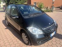 Usata Mercedes A180 Avantgarde 109 CV (80 kW) 2011 Nero Monovolume