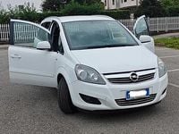 Usata Opel Zafira 150 CV (110 kW) 2013 Bianco Monovolume