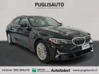 Usata BMW 318 Luxury Line 150 CV (110 kW) 2021 Blu Berlina