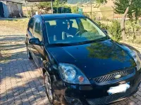Usata Ford Fiesta 69 CV (50 kW) 2008 Nero Utilitaria