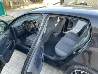 Usata VW Golf VI 102 CV (75 kW) 2008 Utilitaria