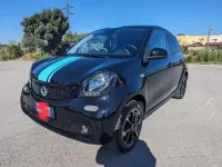 Usata Smart ForFour 71 CV (52 kW) 2018 Nero Utilitaria