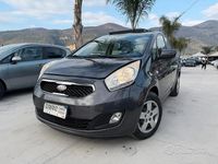 Usata Kia Venga 90 CV (66 kW) 2013 Grigio Utilitaria