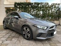 Usata Mercedes A180 116 CV (85 kW) 2019 Grigio Berlina