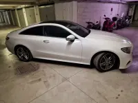 Usata Mercedes E220 Premium Plus 194 CV (142 kW) 2017 Bianco Coupé