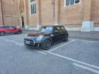 Usata Mini ONE 75 CV (55 kW) 2017 Utilitaria