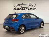 Usata Kia Rio Style 99 CV (72 kW) 2021 Blu/azzurro Utilitaria