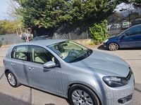 Usata VW Golf VI Comfortline 104 CV (76 kW) 2010 Grigio Utilitaria