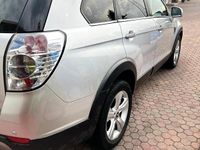 Usata Chevrolet Captiva 150 CV (110 kW) 2010 Grigio SUV