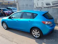 Usata Mazda 3 109 CV (80 kW) 2010 Blu Berlina