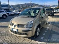 Usata Renault Modus Dynamique 75 CV (55 kW) 2007 Marrone Monovolume