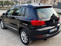 Usata VW Tiguan Sportline 140 CV (102 kW) 2012 Nero SUV