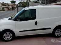 Usata Fiat Doblò S 105 CV (77 kW) 2022 Bianco Monovolume