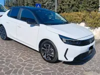 Usata Opel Corsa Edition 101 CV (74 kW) 2023 Bianco Utilitaria