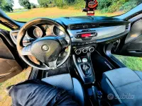 Usata Alfa Romeo Giulietta 109 CV (80 kW) 2012 Nero Utilitaria