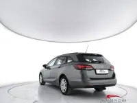 Usata Opel Astra 110 CV (80 kW) 2017 Marrone Station wagon
