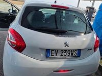 Usata Peugeot 2008 68 CV (50 kW) 2014 Bianco SUV