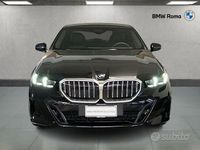 Usata BMW 540 M Sport 303 CV (222 kW) 2025 Black sapphire metallic Berlina