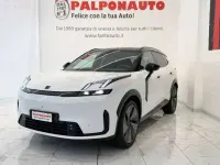 Nuova Lynk & Co 08 139 CV (102 kW) 2026 Crystal white pearl SUV