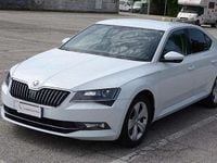 Usata Skoda Superb Executive 120 CV (88 kW) 2016 Bianco Berlina