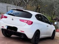 Usata Alfa Romeo Giulietta Exclusive 120 CV (88 kW) 2016 Bianco Berlina