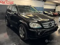 Usata Mercedes ML55 AMG AMG 347 CV (255 kW) 2001 Nero SUV