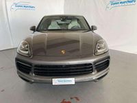 Usata Porsche Cayenne 462 CV (339 kW) 2021 Grigio scuro SUV