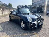 Usata Mini One Cabriolet 90 CV (66 kW) 2004 Nero metallizzato Cabrio