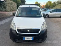 Usata Peugeot Partner 99 CV (72 kW) 2016 Bianco Monovolume