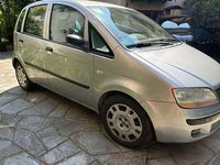 Käytetty Fiat Idea Emotion 70 HP (51 kW) 2005 Harmaa Tila-auto