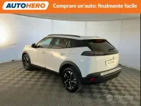 Usata Peugeot 2008 Allure 131 CV (96 kW) 2021 Bianco SUV