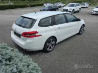 Usata Peugeot 308 SW Active 131 CV (96 kW) 2020 Bianco Station wagon