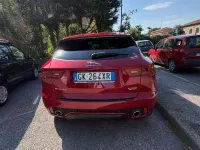 Usata Jaguar E-Pace R-Dynamic 179 CV (131 kW) 2019 Rosso SUV