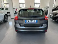 Usata Ford Focus 95 CV (69 kW) 2018 Grigio Berlina