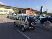 Usata Suzuki Jimny 86 CV (63 kW) 2009 Bronzo SUV