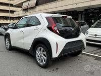 Gebraucht Toyota Aygo X Lounge 72 PS (52 kW) 2022 Weiß SUV