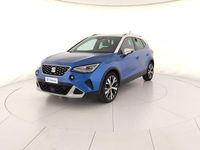 Usata Seat Arona Xperience 95 CV (69 kW) 2021 Blu zaffiro bianco candy SUV